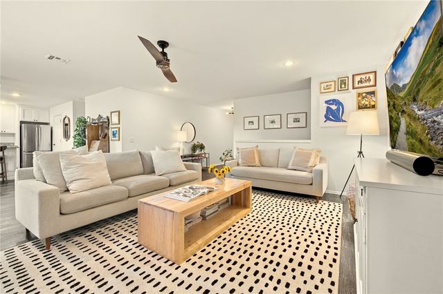 2302 SE 16th Street, Bentonville, AR 72712
