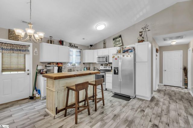 105 Backwater Way, Greenville, SC 29611