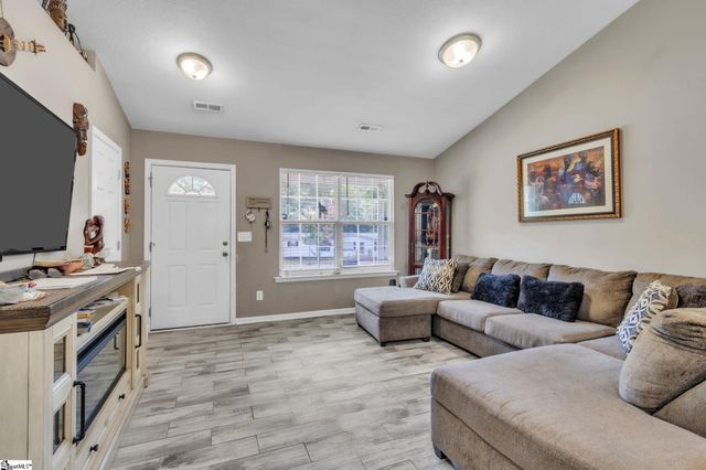 105 Backwater Way, Greenville, SC 29611