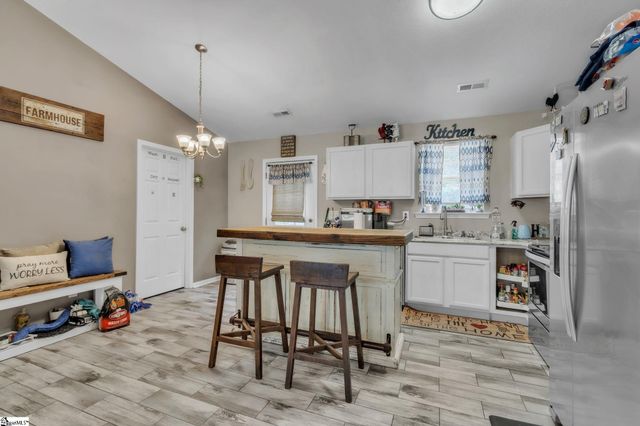 105 Backwater Way, Greenville, SC 29611