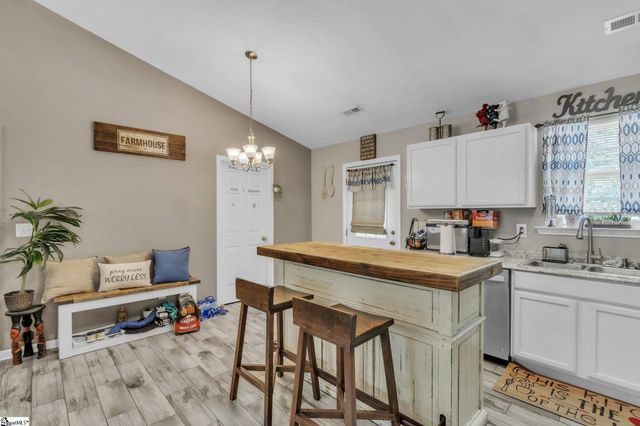 105 Backwater Way, Greenville, SC 29611