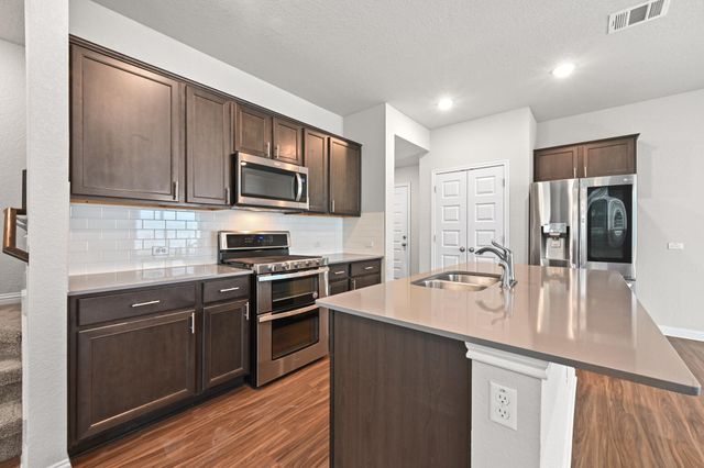 8201 Frida BND, Austin, TX 78744