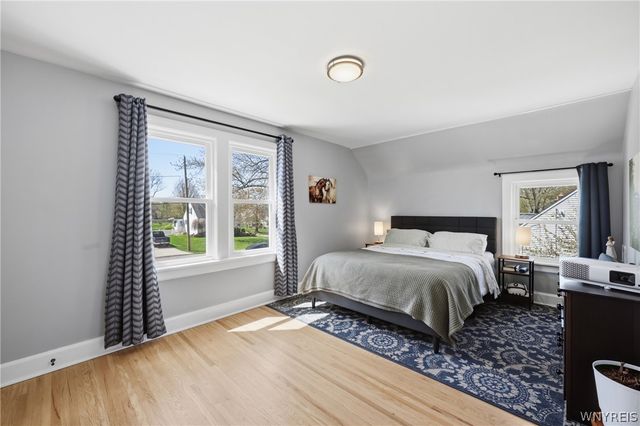 82 Allendale Road, West Seneca, NY 14224