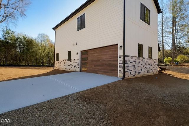 415 Gwen Road, Hillsborough, NC 27278