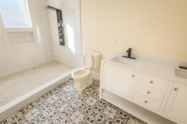 415 Gwen Road, Hillsborough, NC 27278