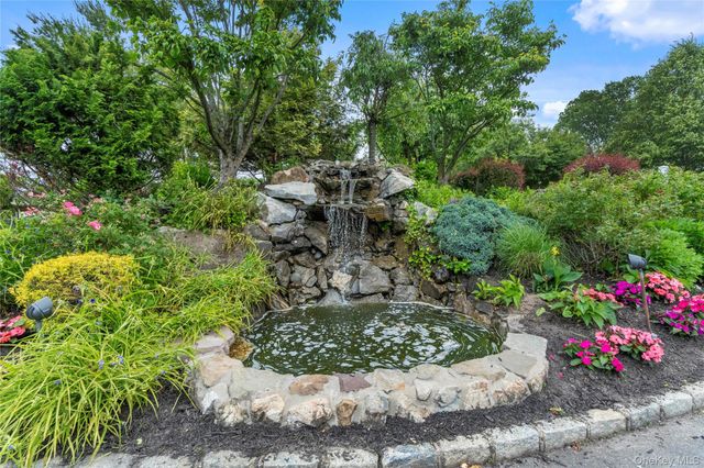30 Redan Drive, Smithtown, NY 11787