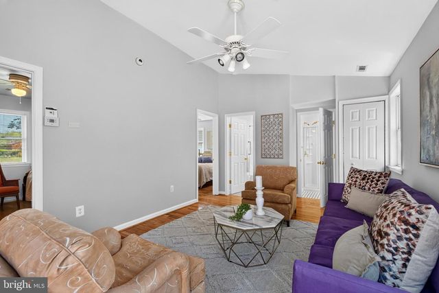 1423 SCHOOL LN, Lutherville Timonium, MD 21093