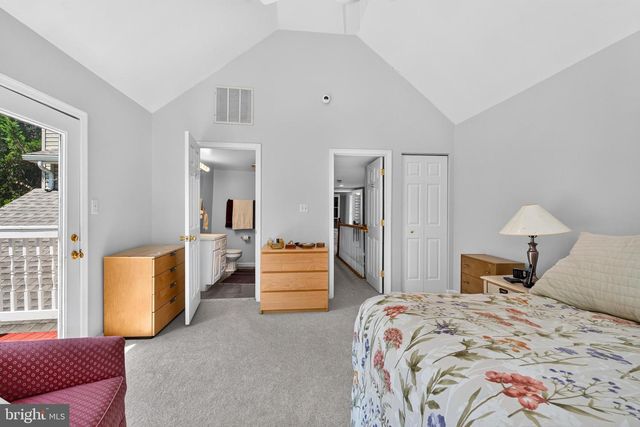 1423 SCHOOL LN, Lutherville Timonium, MD 21093