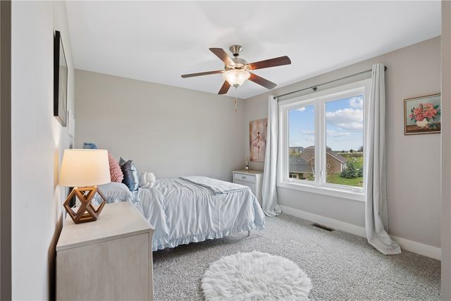 3960 Macbride Pl NE, Solon, IA 52333
