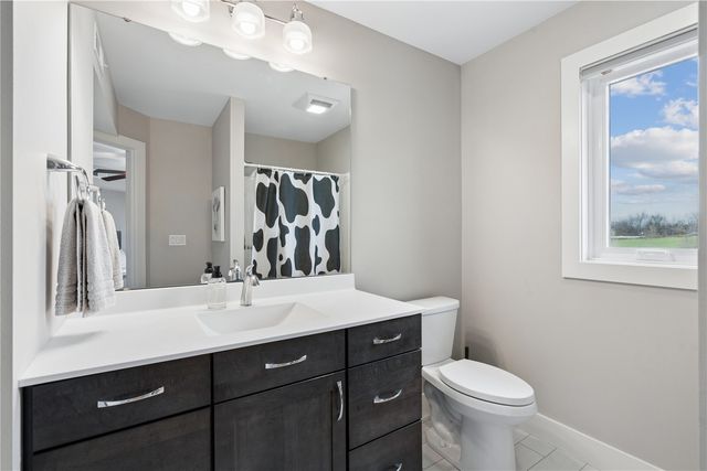 3960 Macbride Pl NE, Solon, IA 52333