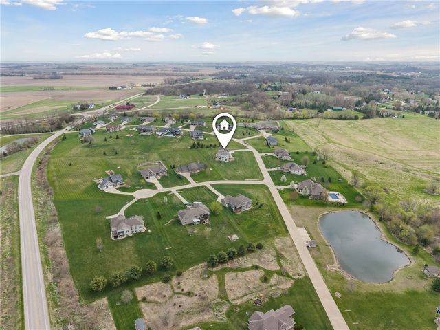 3960 Macbride Pl NE, Solon, IA 52333