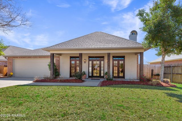 300 Upperline Avenue, Lafayette, LA 70501