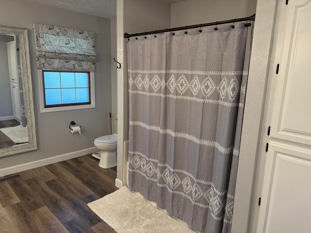 1770 Clouse Road, Macomb, MO 65702