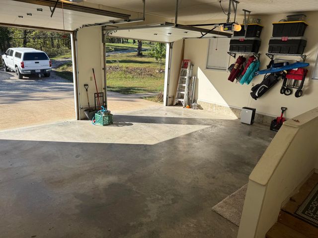 1770 Clouse Road, Macomb, MO 65702