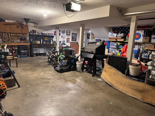 1770 Clouse Road, Macomb, MO 65702