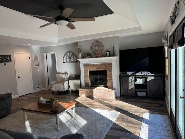 1770 Clouse Road, Macomb, MO 65702