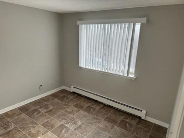 7151 170th Street 1E, Tinley Park, IL 60477