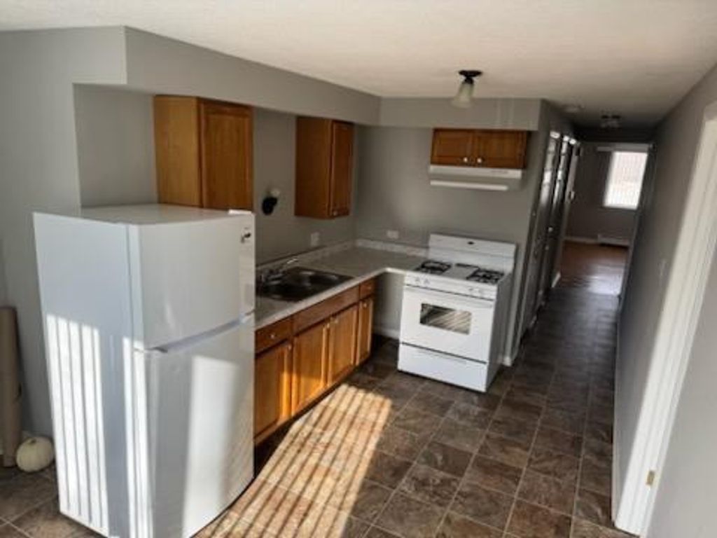 7151 170th Street 1E, Tinley Park, IL 60477