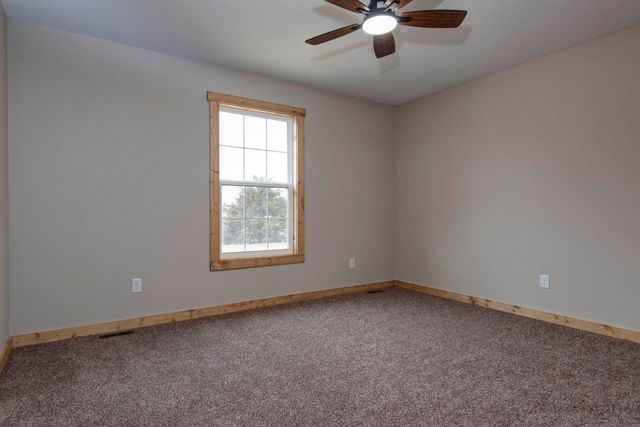 753 Boardwalk, Seymour, MO 65746