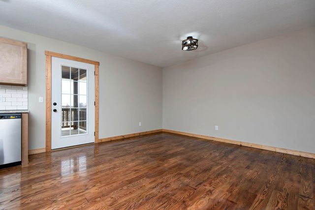 753 Boardwalk, Seymour, MO 65746