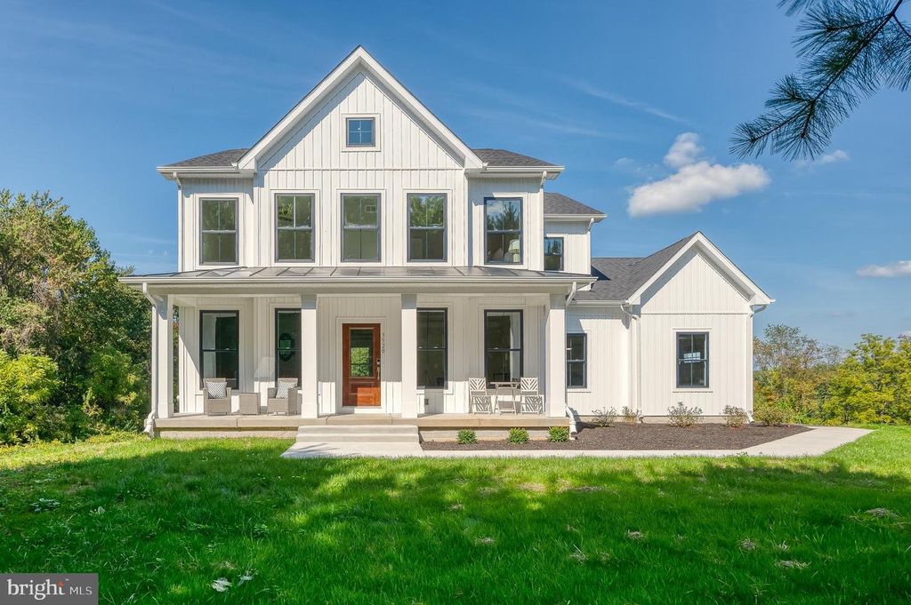 5725 HODGES RD, Sykesville, MD 21784