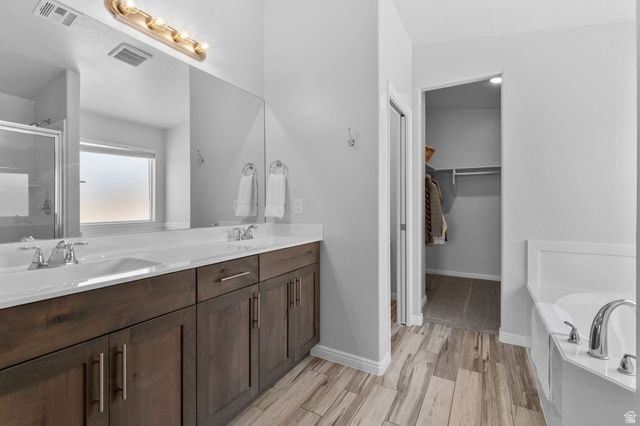 902 E 3950 S, Washington, UT 84780