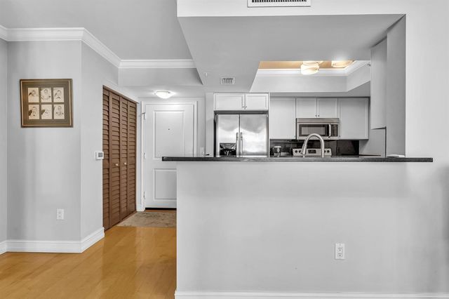 99 SE Mizner Boulevard 637, Boca Raton, FL 33432
