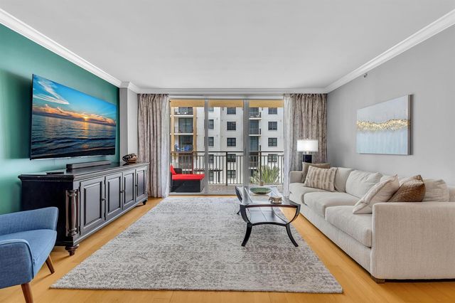 99 SE Mizner Boulevard 637, Boca Raton, FL 33432