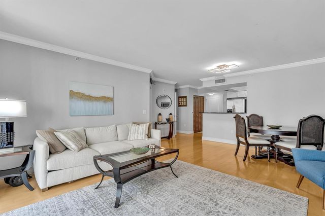 99 SE Mizner Boulevard 637, Boca Raton, FL 33432