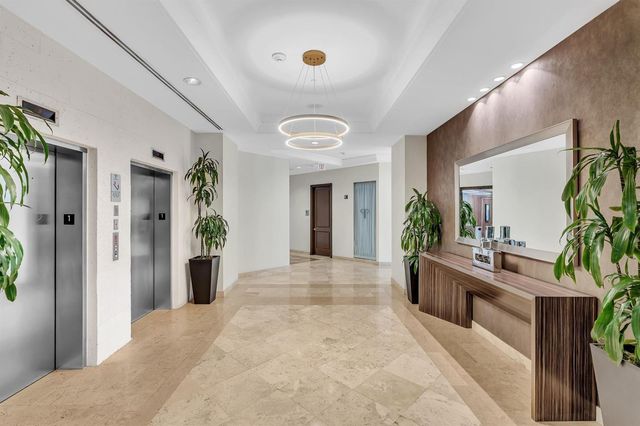 99 SE Mizner Boulevard 637, Boca Raton, FL 33432