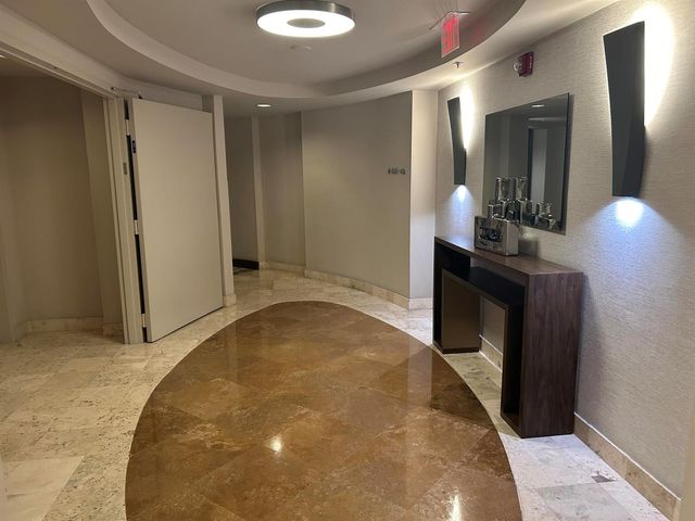 99 SE Mizner Boulevard 637, Boca Raton, FL 33432