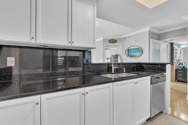 99 SE Mizner Boulevard 637, Boca Raton, FL 33432