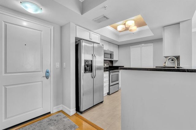 99 SE Mizner Boulevard 637, Boca Raton, FL 33432