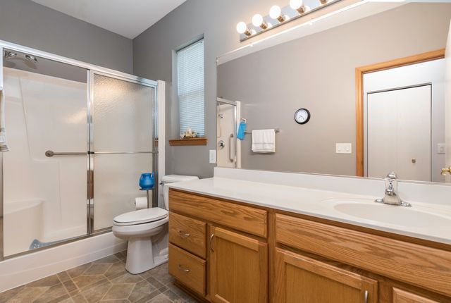 109 Hunter Court, Grayslake, IL 60030