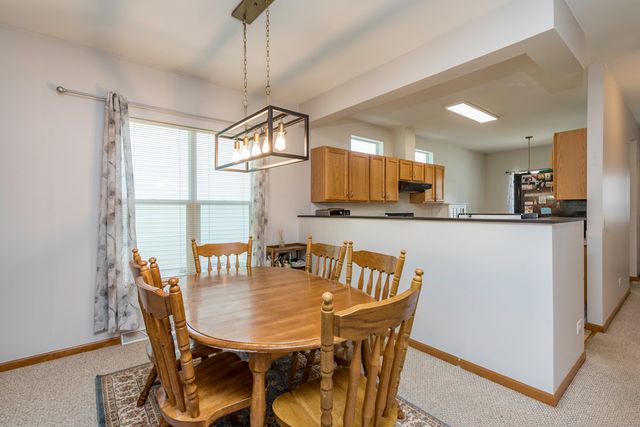 109 Hunter Court, Grayslake, IL 60030