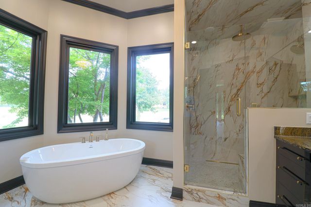 2911 Ridgepointe Drive, Jonesboro, AR 72404