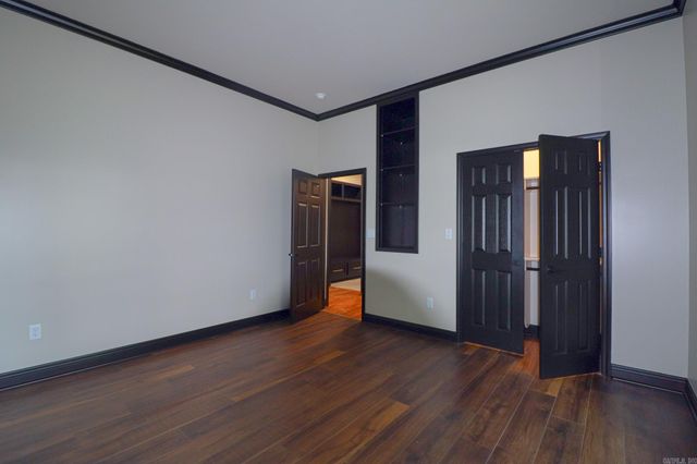 2911 Ridgepointe Drive, Jonesboro, AR 72404