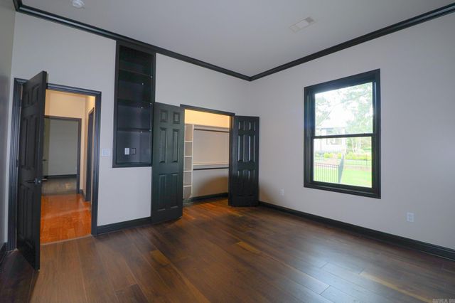 2911 Ridgepointe Drive, Jonesboro, AR 72404