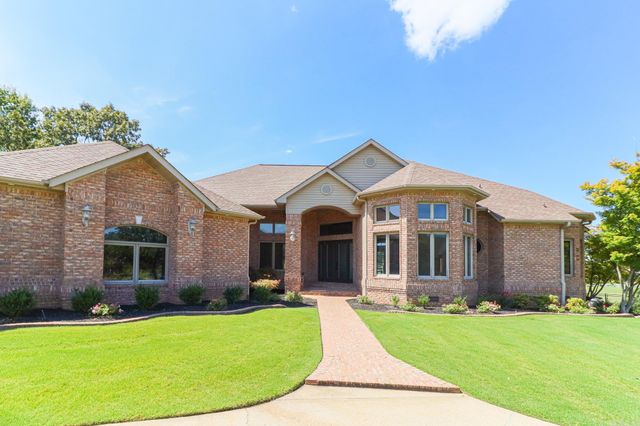 2911 Ridgepointe Drive, Jonesboro, AR 72404