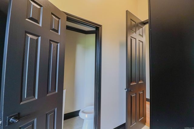 2911 Ridgepointe Drive, Jonesboro, AR 72404