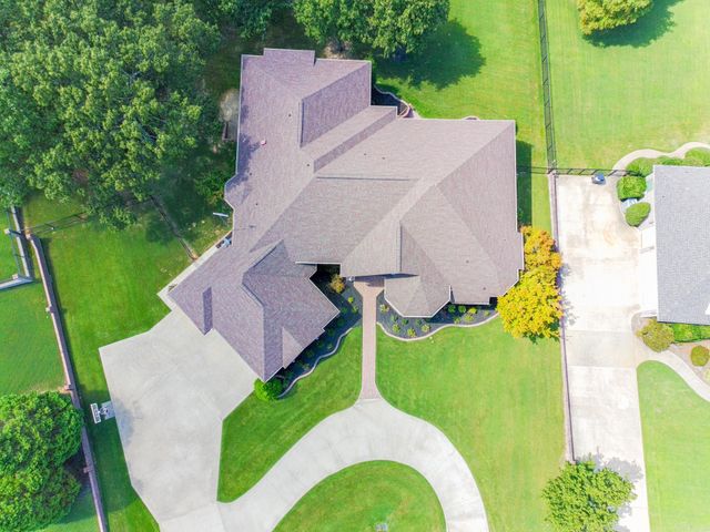 2911 Ridgepointe Drive, Jonesboro, AR 72404