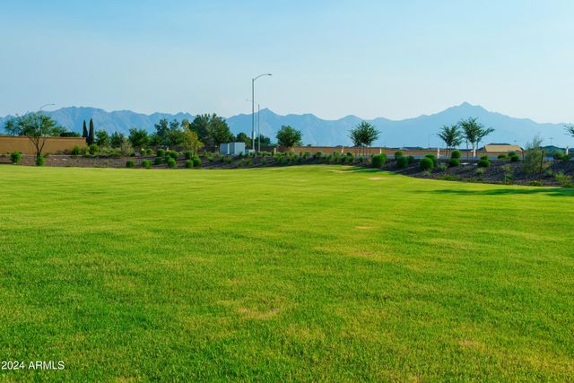 5013 W STRAY HORSE Lane, Laveen, AZ 85339