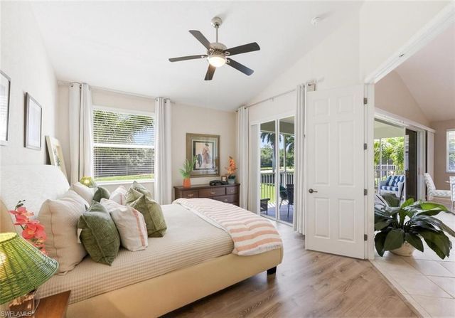 6822 Ascot DR 202, Naples, FL 34113