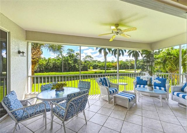 6822 Ascot DR 202, Naples, FL 34113