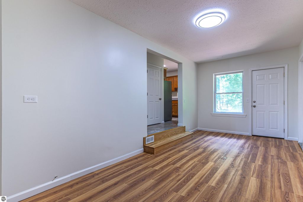 Image 11 of property listing at 1722 Stockman Road, Mt Pleasant, MI 48858
