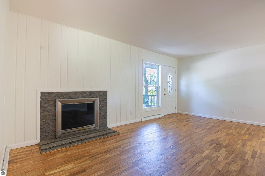 Image 8 of property listing at 1722 Stockman Road, Mt Pleasant, MI 48858