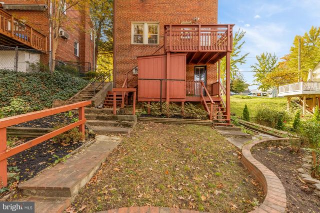 3141 CENTRAL AVE NE, Washington, DC 20018