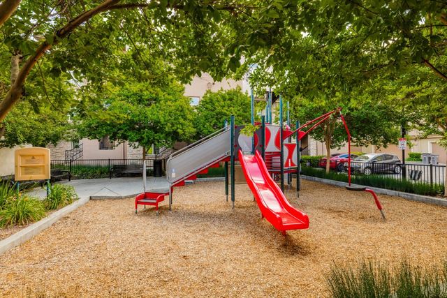 5590 Dublin Boulevard, Dublin, CA 94568