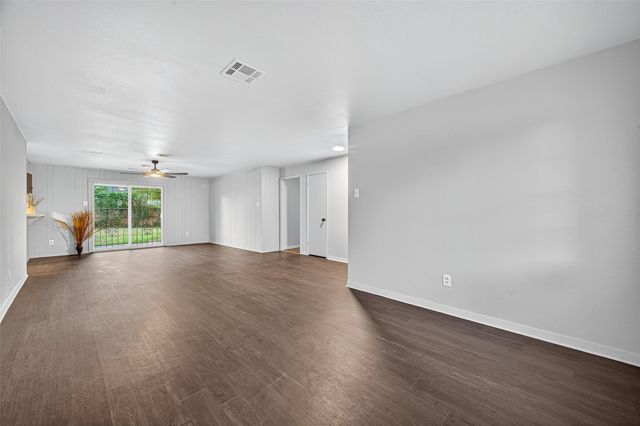 2606 Garapan Street, Houston, TX 77091