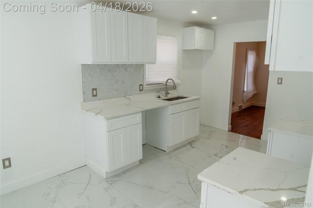 18435 Sorrento Street, Detroit, MI 48235